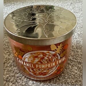 Bath & Body Works Caramel Pumpkin Swirl 3-Wick Candle